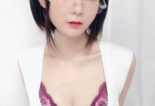 眼酱大魔王 NO.052 – 办公小姐姐[25P／85.2MB]-爱图屋