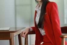[IESS异思趣向] 2022.05.03 丝享家1077：团团《红裙丽人大长腿》[89P／123MB]-爱图屋