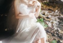 是三不是世w -  湖边白裙 [15P-233MB]-爱图屋