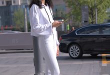精选街拍作品 NO.0055 极品性感白裤美女高清原图[315P／354MB]-爱图屋