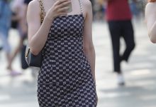都市丽人漂亮的吊带连体包臀裙美女【96P+1V-1.37G】-爱图屋