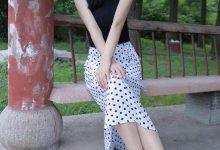 [SiHua丝话]SH133 琦琦 温婉淑女游公园[44P／79.1MB]-爱图屋