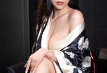 [Ugirls尤果网]爱尤物 2021.09.25 No.2181 桃子 光诺之美 [35P]-爱图屋