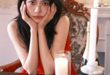 [YITUYU艺图语]2023.02.01 红色 Elikaka[27+1P／420MB]-爱图屋