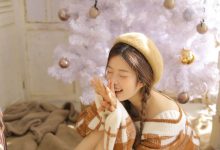 性感美女小露香肩诱惑性感写真-爱图屋