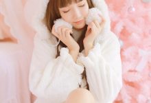 白丝袜日本少女卧室性感撩人写真图片-爱图屋
