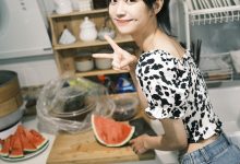 [YITUYU艺图语]2022.04.11 厨房吃瓜 飞鸟咕咕-[30+1P／300MB]-爱图屋