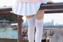 喵写真 VOL.010 湖边白丝萝莉 [66P-494MB]-爱图屋