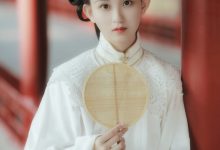 [YITUYU艺图语]2022.03.22 江南好，最好是红衣 墨愁眠[24+1P／463MB]-爱图屋
