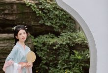 [YITUYU艺图语]2022.03.25 四月清和雨乍晴 小薇[24+1P／119MB]-爱图屋