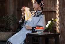 [YITUYU艺图语]2023.05.02 四四方方一片天 一方伊人yi[28+1P／384MB]-爱图屋