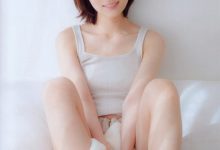 山下美月写真集「WHITE Graph 005 NEW GIRL」-爱图屋