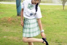 初夏女神 NO.101 双双 雪松JK套[140P+1V／5.53GB]-爱图屋