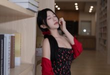 鱼子酱《图书馆》原版写真 [82P-901MB]-爱图屋