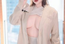 [XiuRen秀人网] 2023.12.26 No.7865 伊丽莎有点白 [64+1P]-爱图屋