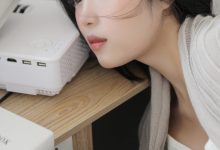 [YITUYU艺图语]2022.10.03 熠熠生辉 小薇人儿[39+1P／385MB]-爱图屋