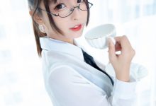 神楽板真冬 — ホワイトオフィス[150P／315MB]-爱图屋