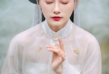 [YITUYU艺图语]2022.05.22 清歌 -芝月-[22+1P／304MB]-爱图屋