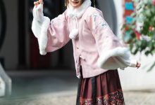 [YITUYU艺图语]2022.07.10 立春 兔子Zzz不吃胡萝卜[34+1P／361MB]-爱图屋