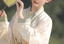 [YITUYU艺图语]2022.07.11 山水之间  岳红橙黄绿蓝靛紫铮[21+1P／253MB]-爱图屋