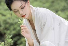 [YITUYU艺图语]2022.04.27 剪一片云绿 芝芝琪[22+1P／263MB]-爱图屋