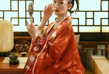 [YITUYU艺图语]2022.07.21 红妆 相望回首喵喵喵[28+1P／379MB]-爱图屋