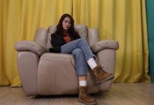 [A&F]丝足视频 104-美女Maomao的性感美脚 [1V-2.34G]-爱图屋