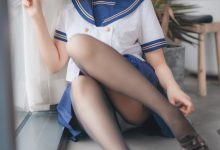 轩萧学姐 - 2023生日作 5月舰长 黑丝jk内衣 [32P-112MB]-爱图屋