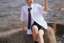 [YITUYU艺图语]2022.09.24 玫瑰的盛夏 馨馨[23+1P／350MB]-爱图屋