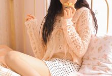 日系少女热裤美腿性感诱惑写真图片-爱图屋
