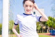 长腿美女运动服性感写真图片-爱图屋