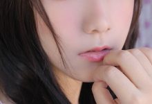 酥胸美女性感丰满美女诱惑写真-爱图屋