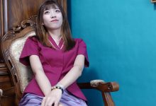 [K&M]丝足视频 NO.0016 小影奕奕 制服短丝[1V／2.43GB]-爱图屋