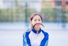 网球少女性感校服美女诱惑写真-爱图屋