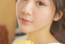 娇羞少女卧室唯美文艺写真图片-爱图屋