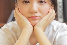 大长腿性感美女居家诱惑写真图片-爱图屋