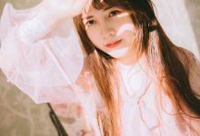 花房姑娘唯美蕾丝美女性感图片-爱图屋