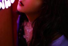 性感妩媚美女诱人美腿图片-爱图屋