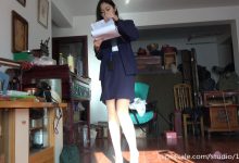 K&M 001-畅畅双重视角秀肉丝美足 [MP4-1.21G]-爱图屋
