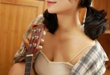 格子衬衫美女性感诱惑写真图片-爱图屋