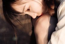 清纯萝莉学生妹制服写真图片-爱图屋