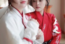 凡夫摄影 NO.0011 可菲×晓莲 红色古装汉服丝足[190P+2V／7.26GB]-爱图屋