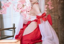 阿半今天很开心 –  可畏巫女-爱图屋