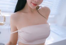 Hayeon - Black & White-爱图屋