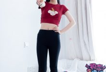物恋传媒 No.2722 青提-板鞋、纯白棉袜 [150P1V-3.24GB]-爱图屋